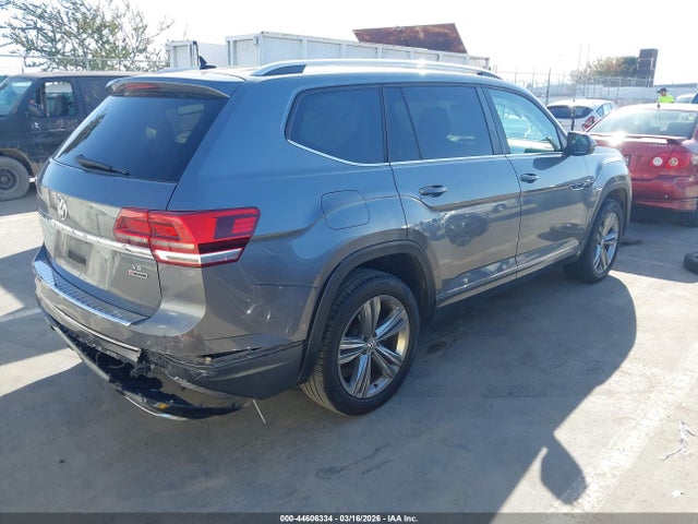 2018 Volkswagen Atlas 3.6l V6 Sel მანქანა იყიდება აუქციონზე, vin: 1V2RR2CAXJC562676, აუქციონის ნომერი: 44606334