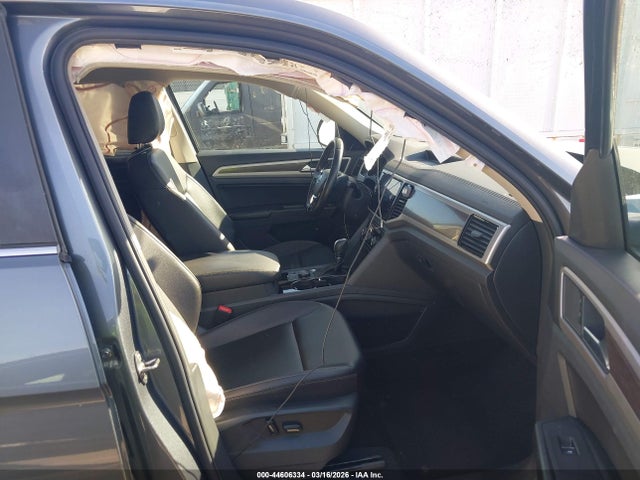 2018 Volkswagen Atlas 3.6l V6 Sel მანქანა იყიდება აუქციონზე, vin: 1V2RR2CAXJC562676, აუქციონის ნომერი: 44606334
