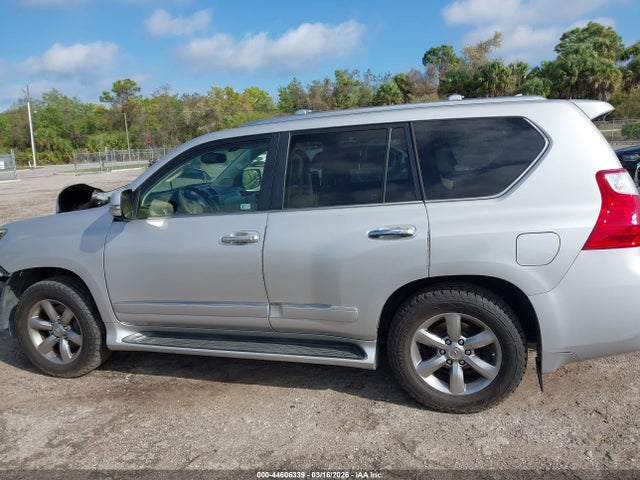 44606339 :رقم المزاد ، JTJJM7FX2D5051527 vin ، 2013 Lexus Gx 460 Premium مزاد بيع