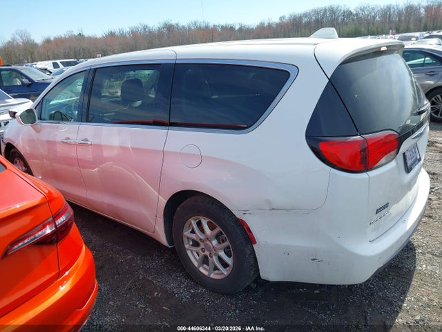 Продаж на аукціоні авто 2020 Chrysler Pacifica Touring, vin: 2C4RC1FG8LR266899, номер лоту: 44606344