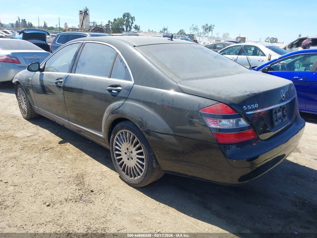 2007 MERCEDES-BENZ S 550 WDDNG71X57A034080 Photo 2