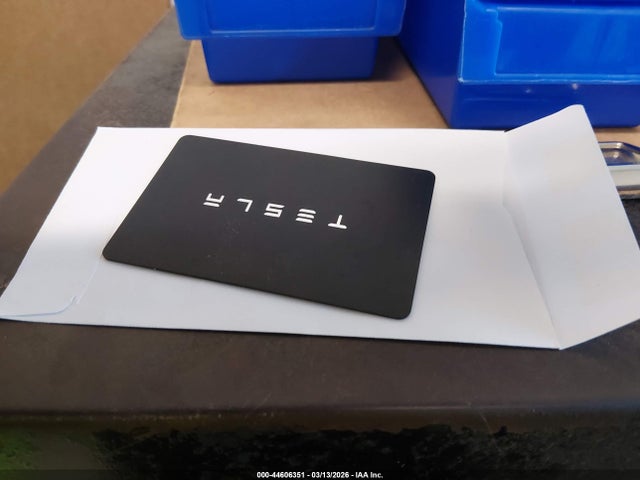 Продаж на аукціоні авто 2023 Tesla Model Y Awd/long Range Dual Motor All-wheel Drive, vin: 7SAYGDEE6PF848277, номер лоту: 44606351