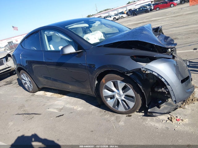 Продаж на аукціоні авто 2023 Tesla Model Y Awd/long Range Dual Motor All-wheel Drive, vin: 7SAYGDEE6PF848277, номер лоту: 44606351