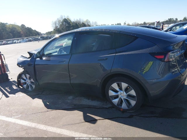 Продаж на аукціоні авто 2023 Tesla Model Y Awd/long Range Dual Motor All-wheel Drive, vin: 7SAYGDEE6PF848277, номер лоту: 44606351