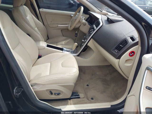 2010 VOLVO XC60 YV4960DZXA2060000 Photo 4