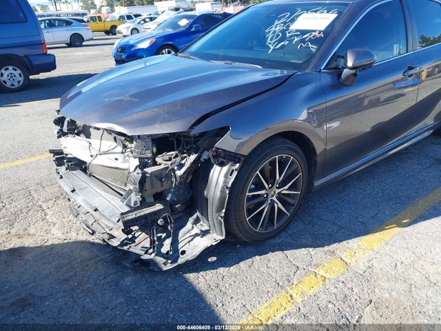 4T1G11AK3RU867816 Toyota CAMRY SE