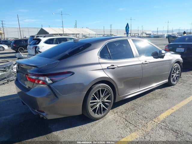 4T1G11AK3RU867816 Toyota CAMRY SE