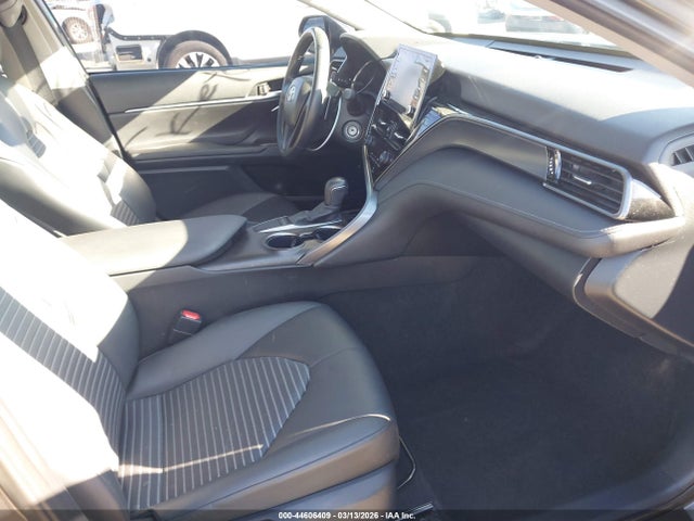 4T1G11AK3RU867816 Toyota CAMRY SE