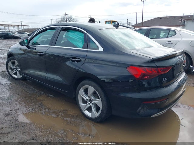 2022 AUDI A3 WAUAUDGY4NA037126 Photo 2