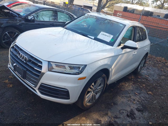 44606425 :رقم المزاد ، WA1BNAFY0J2006314 vin ، 2018 Audi Q5 2.0t Premium مزاد بيع