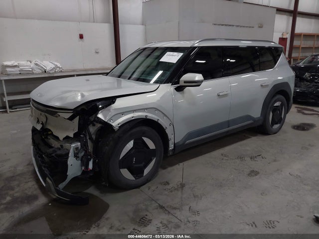 KNDAFFS51R6022291 KIA Ev9 Wind