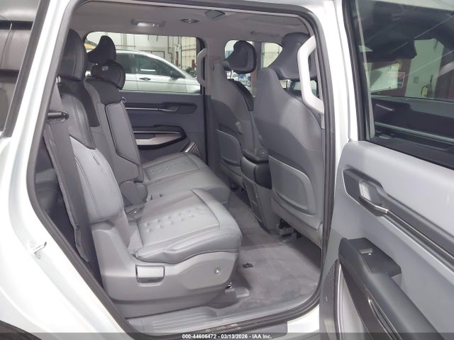 KNDAFFS51R6022291 KIA Ev9 Wind