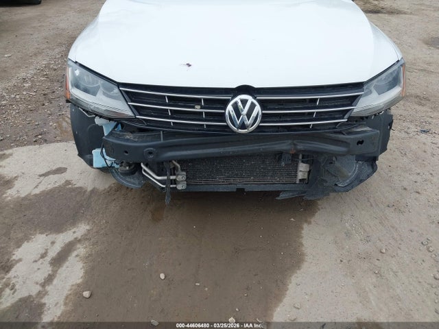 2018 Volkswagen Jetta 1.4t Se/1.4t Wolfsburg Edition მანქანა იყიდება აუქციონზე, vin: 3VWDB7AJ9JM260856, აუქციონის ნომერი: 44606480