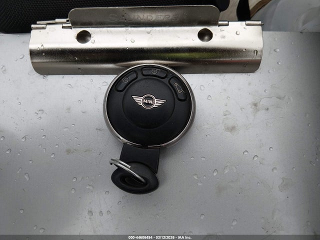 2012 MINI COOPER WMWSU3C58CT256795 Photo 10