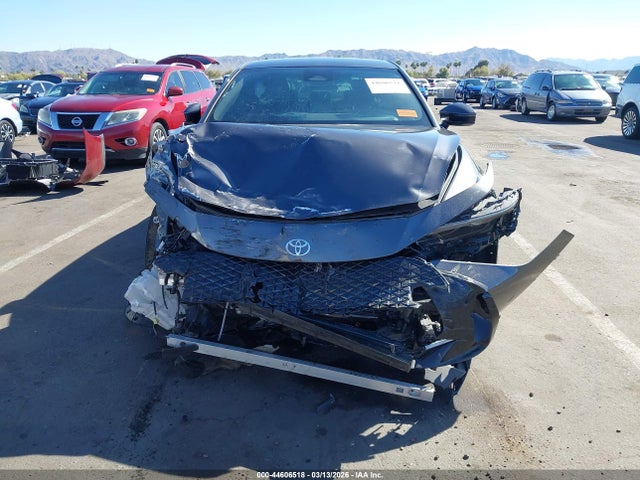2023 Toyota Crown Xle მანქანა იყიდება აუქციონზე, vin: JTDAAAAF9P3011047, აუქციონის ნომერი: 44606518