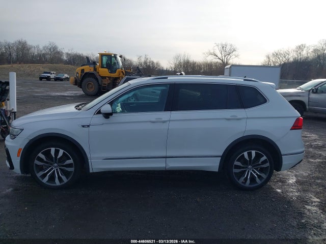 Продаж на аукціоні авто 2021 Volkswagen Tiguan 2.0t Sel Premium R-line, vin: 3VV4B7AX7MM119023, номер лоту: 44606521