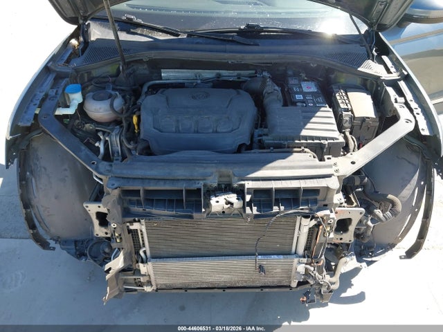 Aukcja sprzedaży 2018 Volkswagen Tiguan 2.0t Se/2.0t Sel, vin: 3VV2B7AX1JM161464, numer aukcji: 44606531
