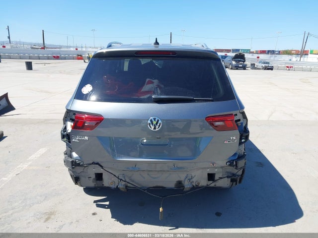 Aukcja sprzedaży 2018 Volkswagen Tiguan 2.0t Se/2.0t Sel, vin: 3VV2B7AX1JM161464, numer aukcji: 44606531