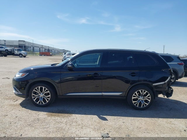 Продаж на аукціоні авто 2016 Mitsubishi Outlander Se, vin: JA4AD3A3XGZ015494, номер лоту: 44606542