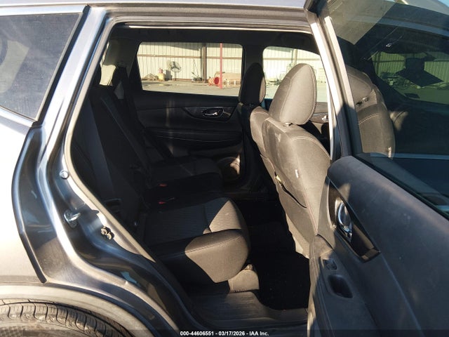 Aukcja sprzedaży 2017 Nissan Rogue Sv, vin: KNMAT2MT4HP612118, numer aukcji: 44606551