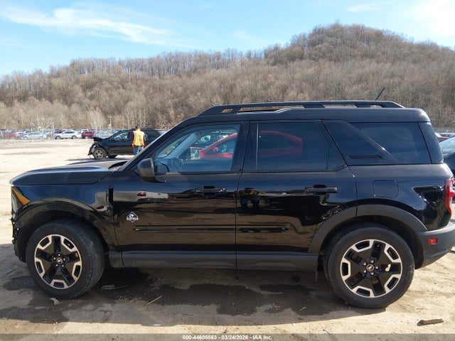 2022 Ford Bronco Sport Outer Banks მანქანა იყიდება აუქციონზე, vin: 3FMCR9C65NRD74999, აუქციონის ნომერი: 44606563