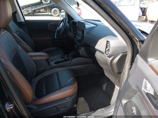 2022 Ford Bronco Sport Outer Banks მანქანა იყიდება აუქციონზე, vin: 3FMCR9C65NRD74999, აუქციონის ნომერი: 44606563
