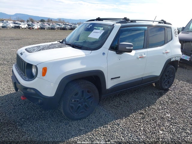 ZACCJBCB6HPF28568 Jeep Renegade Deserthawk 4x4