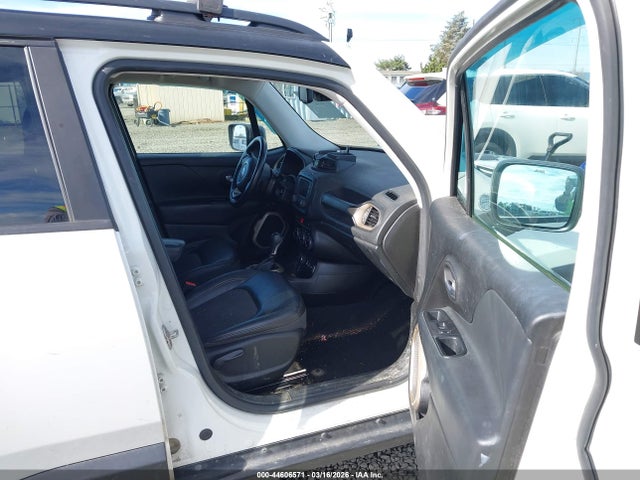 ZACCJBCB6HPF28568 Jeep Renegade Deserthawk 4x4