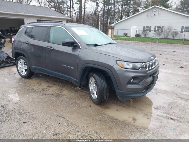 Продаж на аукціоні авто 2022 Jeep Compass Latitude 4x4, vin: 3C4NJDBB4NT215688, номер лоту: 44606576