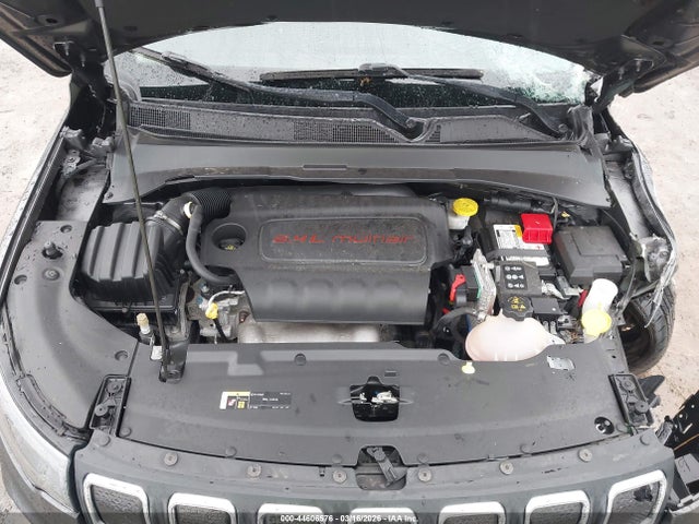2022 Jeep Compass Latitude 4x4 მანქანა იყიდება აუქციონზე, vin: 3C4NJDBB4NT215688, აუქციონის ნომერი: 44606576