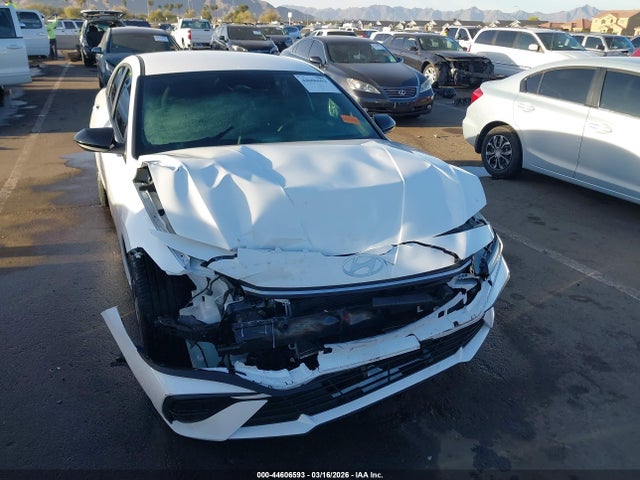 KMHLM4DG2SU909655 Hyundai Elantra Sel Sport