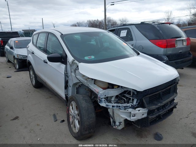 2017 Ford Escape S მანქანა იყიდება აუქციონზე, vin: 1FMCU0F7XHUA45159, აუქციონის ნომერი: 44606609