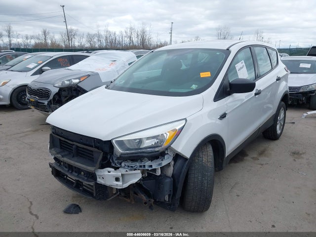 2017 Ford Escape S მანქანა იყიდება აუქციონზე, vin: 1FMCU0F7XHUA45159, აუქციონის ნომერი: 44606609
