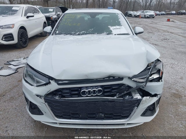 2020 Audi A4 Premium 45 Tfsi Quattro S Tronic მანქანა იყიდება აუქციონზე, vin: WAUDNAF42LA043625, აუქციონის ნომერი: 44606623