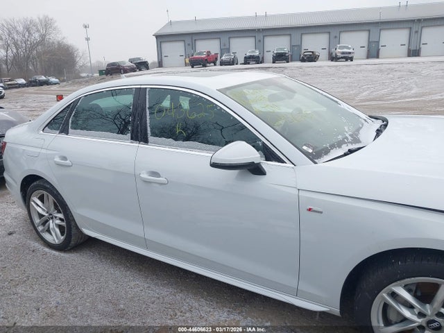 2020 Audi A4 Premium 45 Tfsi Quattro S Tronic მანქანა იყიდება აუქციონზე, vin: WAUDNAF42LA043625, აუქციონის ნომერი: 44606623