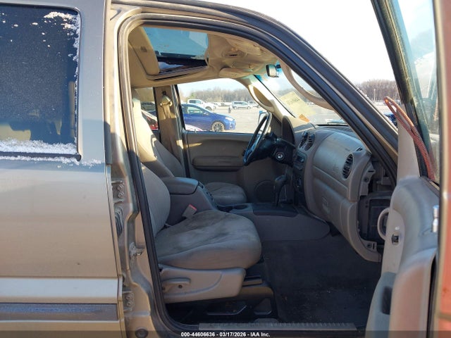 2003 JEEP LIBERTY 1J4GL48KX3W710361 Photo 4
