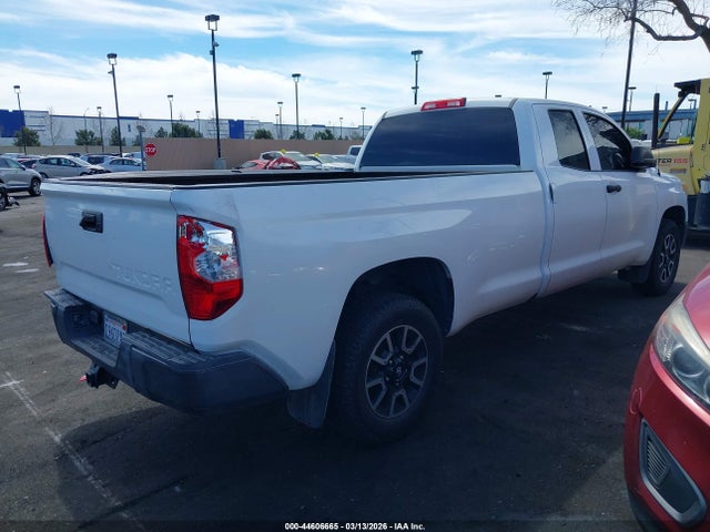 5TFTY5F18GX009226 Toyota Tundra Sr 5.7l V8