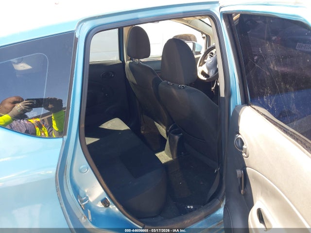 2015 Nissan Versa Note S Plus მანქანა იყიდება აუქციონზე, vin: 3N1CE2CP4FL435329, აუქციონის ნომერი: 44606668
