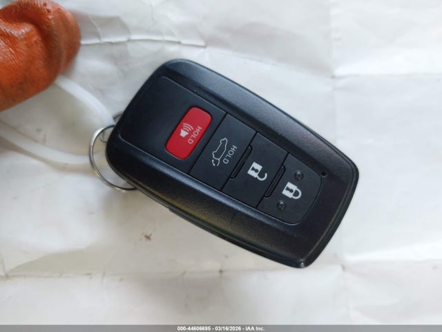 Toyota Rav4 Xle Premium 2024 2T3C1RFV9RW319178 Image 11