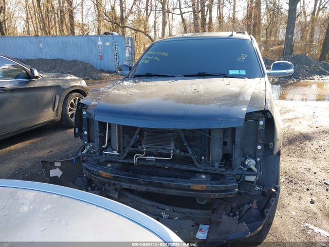 44606730 :رقم المزاد ، 1GYS4CEF3CR286464 vin ، 2012 Cadillac Escalade Premium مزاد بيع