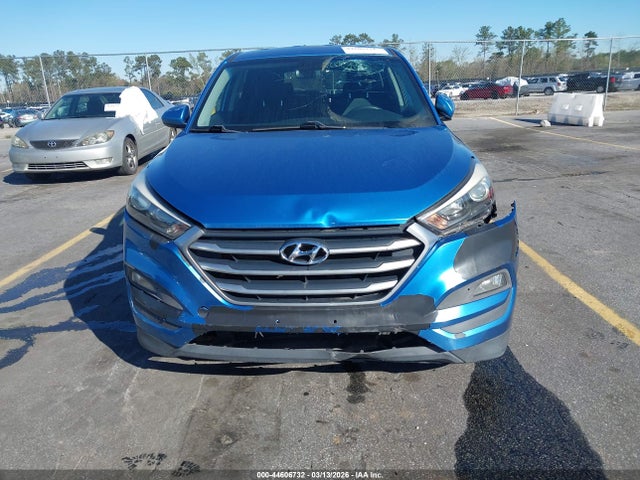 Продажа на аукционе авто 2017 Hyundai Tucson Se, vin: KM8J23A40HU332327, номер лота: 44606732