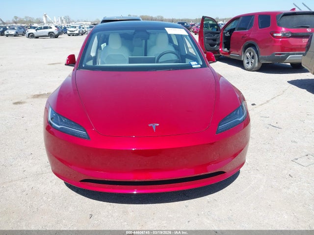 44606745 :رقم المزاد ، 5YJ3E1EB7SF926477 vin ، 2025 Tesla Model 3 Long Range All-wheel Drive مزاد بيع