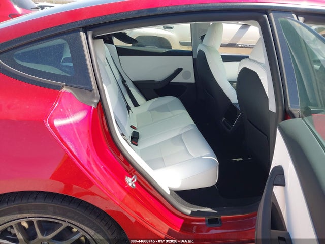 44606745 :رقم المزاد ، 5YJ3E1EB7SF926477 vin ، 2025 Tesla Model 3 Long Range All-wheel Drive مزاد بيع