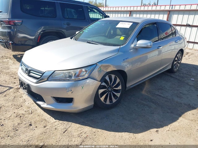 44606746 :رقم المزاد ، 1HGCR6F78FA002898 vin ، 2015 Honda Accord Hybrid Touring مزاد بيع