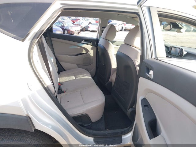 2019 HYUNDAI TUCSON KM8J3CA45KU851457 Photo 7