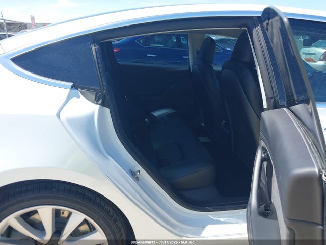 Aukcja sprzedaży 2019 Tesla Model 3 Long Range/mid Range/standard Range/standard Range Plus, vin: 5YJ3E1EA5KF301518, numer aukcji: 44606831