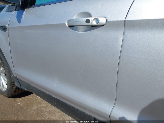 Продаж на аукціоні авто 2017 Ford Escape Titanium, vin: 1FMCU9JD0HUC58249, номер лоту: 44606832