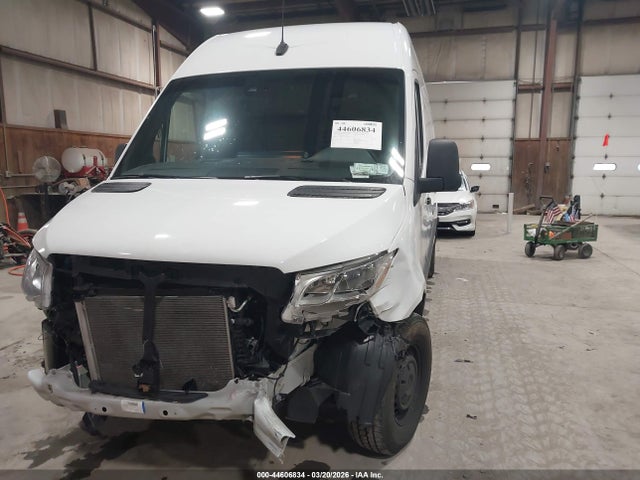 44606834 :رقم المزاد ، W1Y4NCHY6RT182938 vin ، 2024 Mercedes-benz Sprinter 2500 High Roof 4-cyl Diesel Ho مزاد بيع