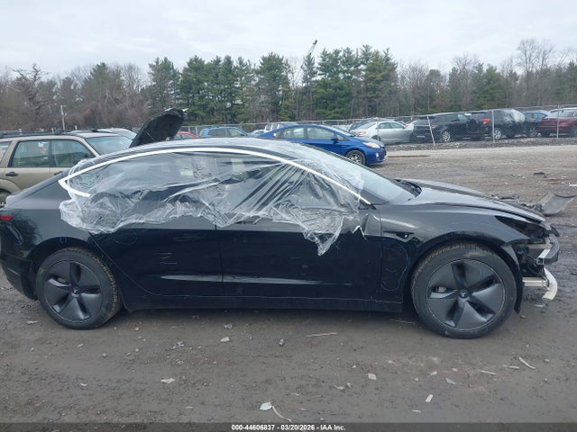 44606837 :رقم المزاد ، 5YJ3E1EA2KF397785 vin ، 2019 Tesla Model 3 Long Range/mid Range/standard Range/standard Range Plus مزاد بيع