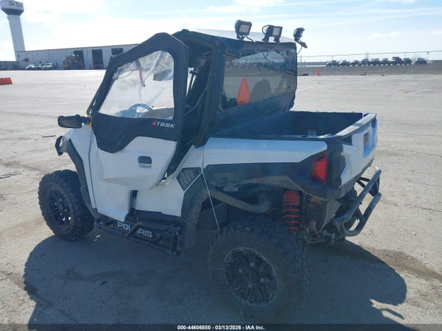 2017 POLARIS GENERAL 3NSRGE996HH869218 Photo 2